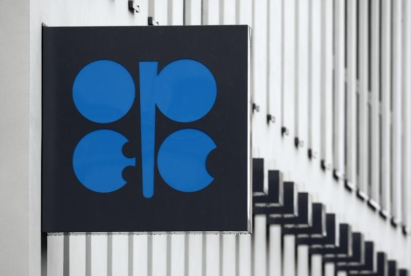 OPEC+协议未达成,供应前景趋紧,布油自2018年来首次突破77美元
