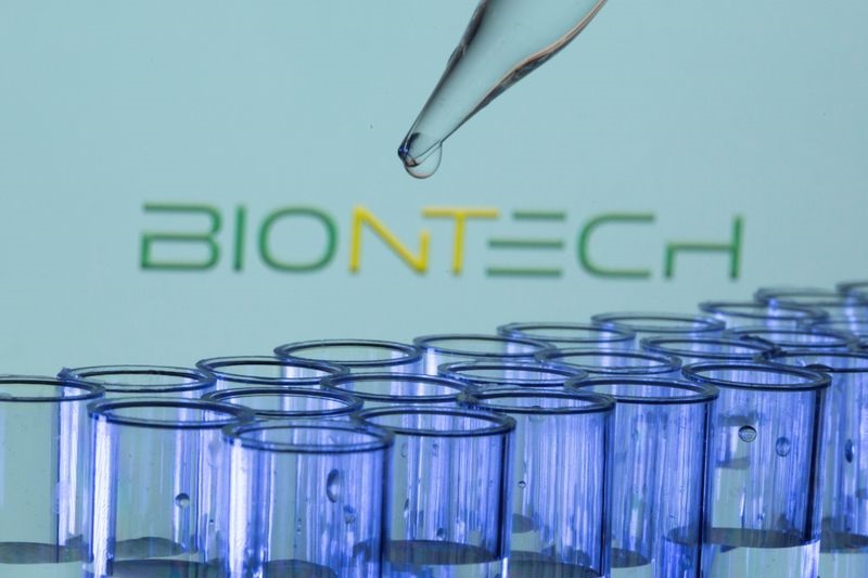 盘前异动:BioNTech、辉瑞股价走高,新冠疫苗即将获FDA全面批准