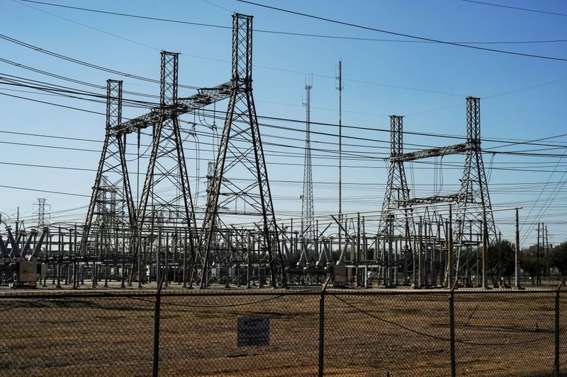 Texas power demand to hit record high during Tuesday heat