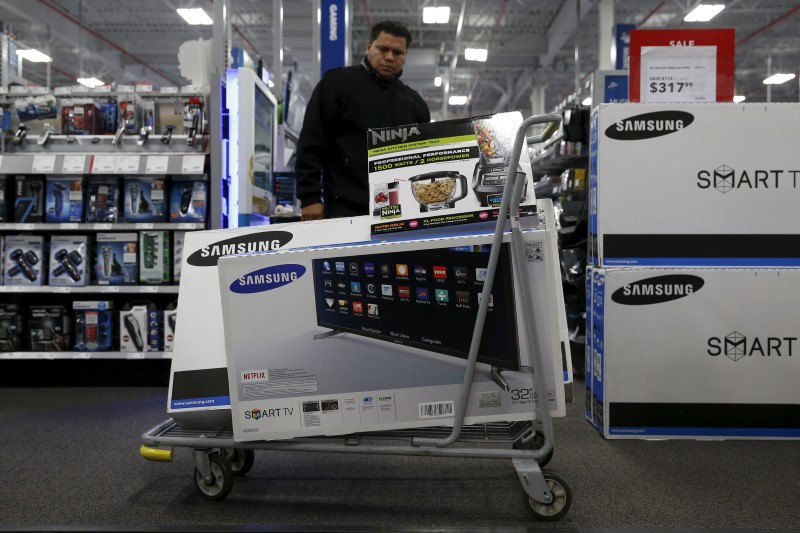Best Buy Jumps on Revising Outlook One More Time