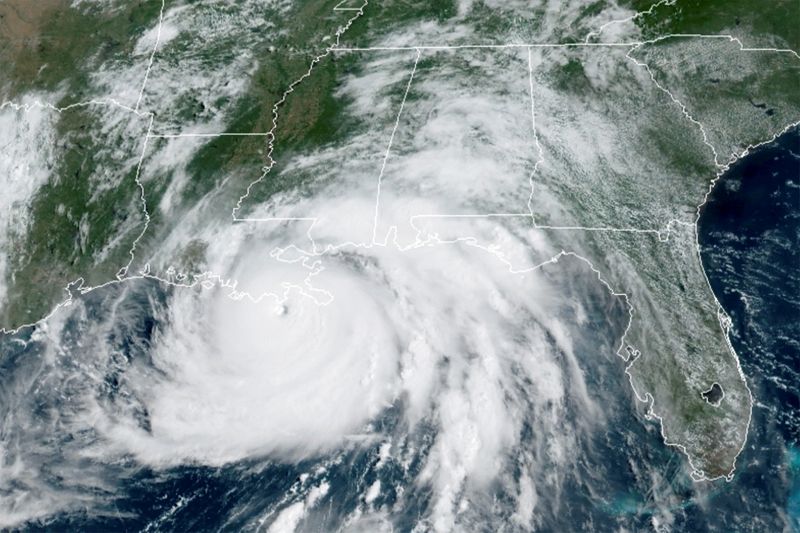 Hurricane Ida slams critical U.S. oil port as it makes landfall