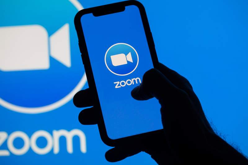 Zoom周二股价大跌17%之际,“牛市女皇”斥资5700万美元抄底