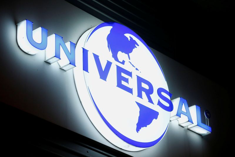France's Bollore poised to own $7 billion worth of Universal after listing