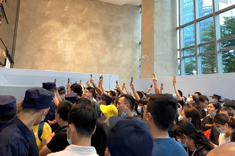 China Evergrande's liquidity crisis deepens, report flags interest payment miss