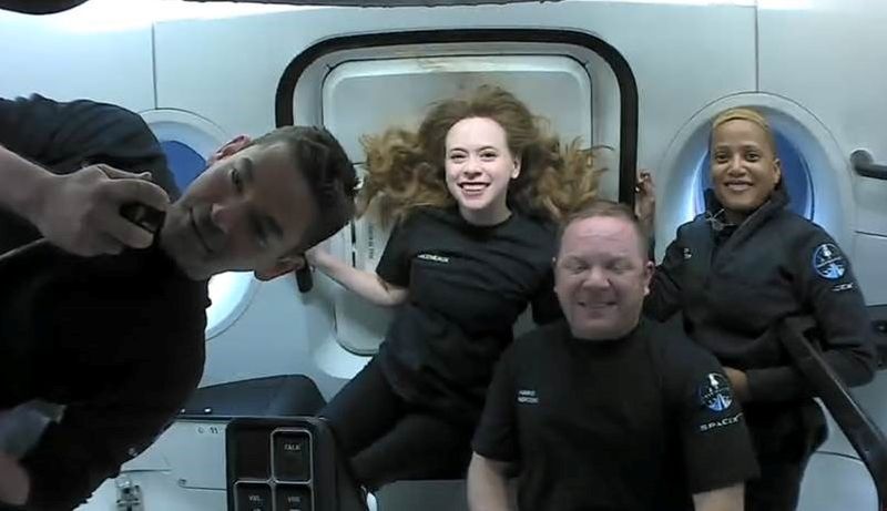 SpaceX capsule with world's first all-civilian orbital crew splashes down off Florida