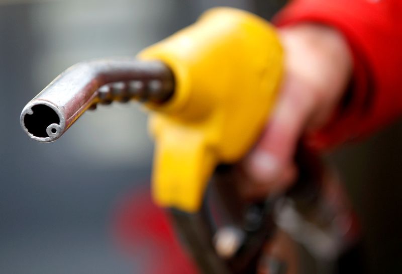 Oil falls on concerns of faltering economic growth to hit demand