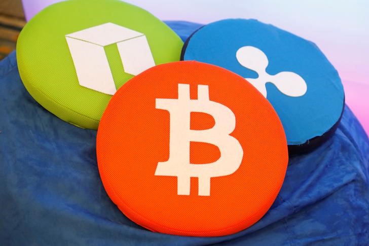 美股异动 | 区块链概念股盘前下挫,Riot Blockchain跌超11%