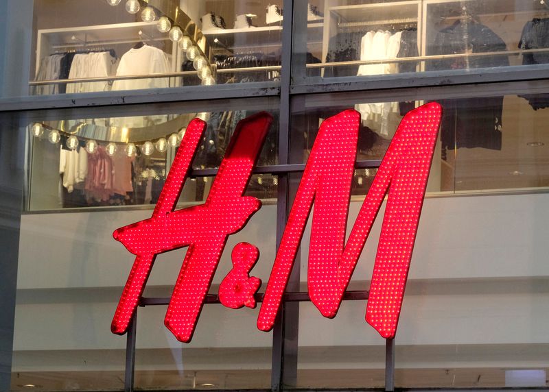 European Stocks Lower; H&M Soars on Strong Quarterly Sales