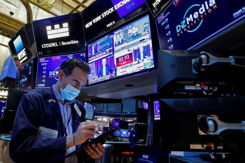 Bond Selloff, Peloton in Play, Tyson Foods Earnings - What's Moving Markets