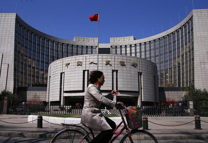 央行:为保持经济运行在合理区间营造适宜的货币金融环境 货币政策工具总量、结构将协同推进