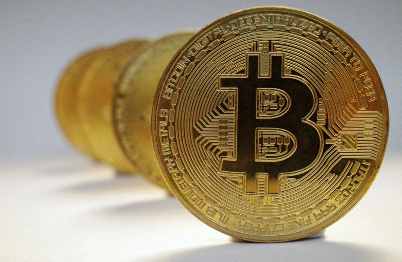 Bitcoin runs into Russian rules and regiments
