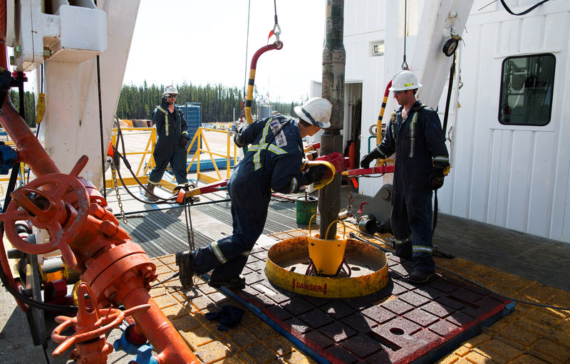 Oil Inventories Fell by 3 Million Barrels Last Week: API