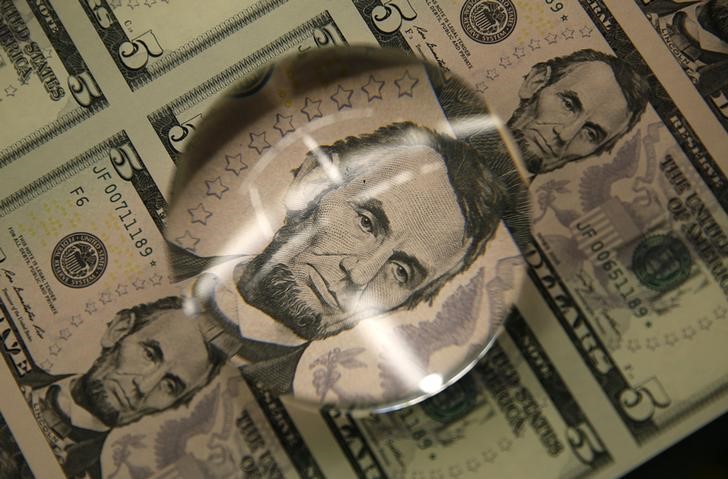 Dollar Surges on Aggressive Fed Expectations; Euro Slips