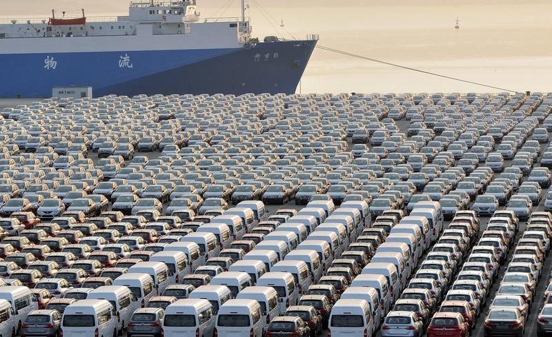 Chinese March Exports Continue Upward Trend While Imports Fall