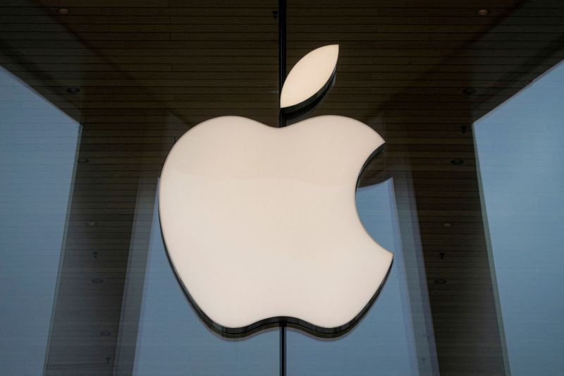 Workers at Atlanta Apple store file to hold first U.S. union election