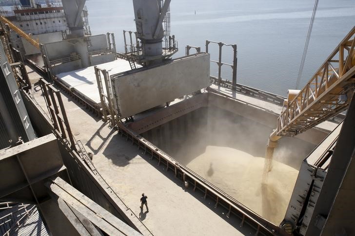 ADM Rises as Tight Ag Markets Drive Strong 1Q, Outlook