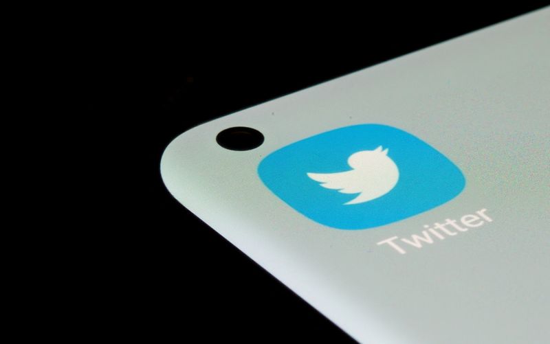 Musk gets Twitter for $44 billion, to cheers and fears of 'free speech' plan