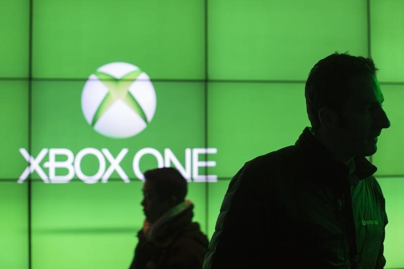 Microsoft Reports Q3 Earnings Beat, Revenue Grows 18%