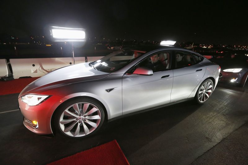 Tesla to Boost Shanghai Production by Mid May - Report
