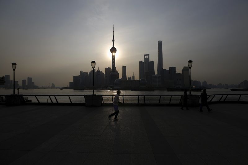 Chinese Credit Growth Slows Sharply in April as Lockdowns Bite