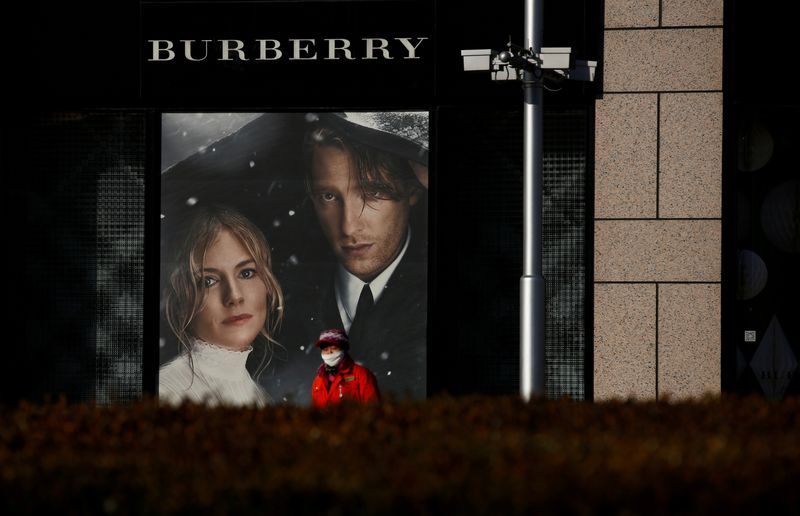 Burberry pins its outlook to China's COVID recovery