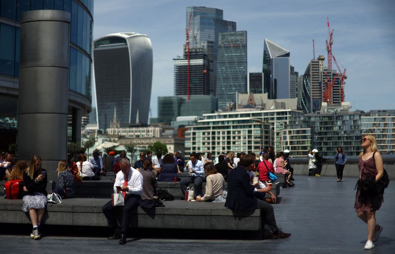 UK announces 25% windfall tax on energy producers' profits