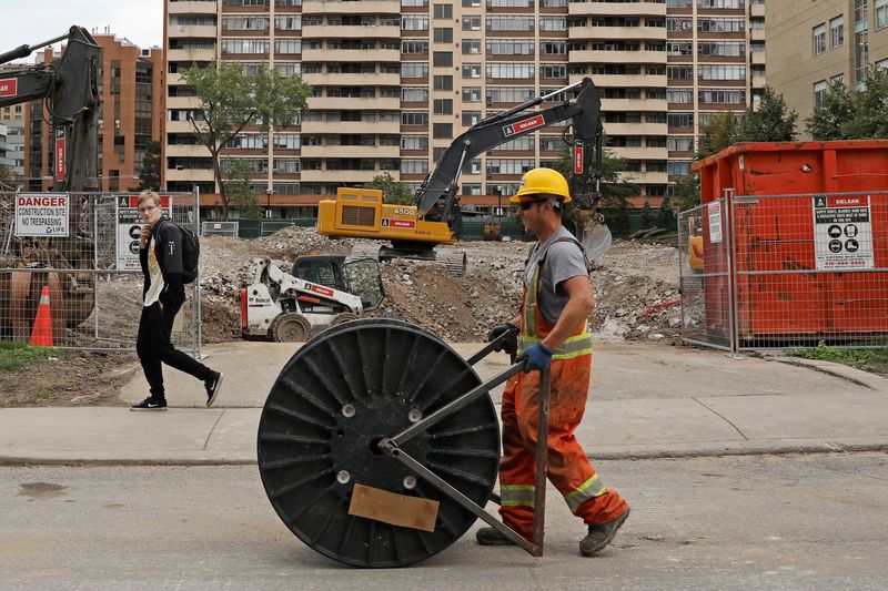 Canada jobless rate hits record low, bolstering case for 75-bps rate hike