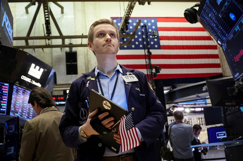 U.S. rate markets price in aggressive 75-bps hike on Wednesday