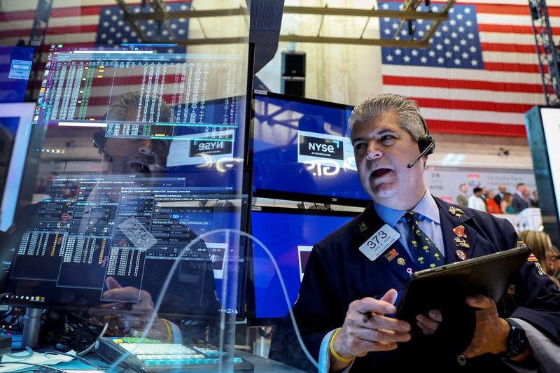 Global corporate debt to drop amid higher funding costs, study finds