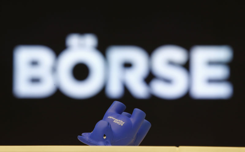 European Stock Futures Edge Lower; Lagarde Speech, Payrolls in Focus