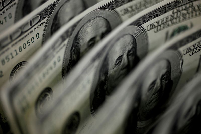 Analysis-Some highly rated US companies take unusual funding route as rates rise